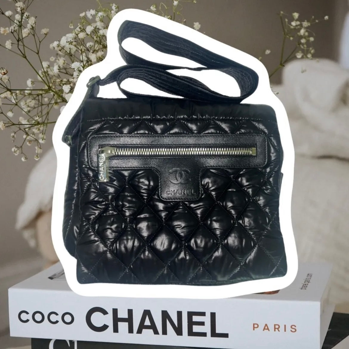 CHANEL Cocoon Crossbody, Black