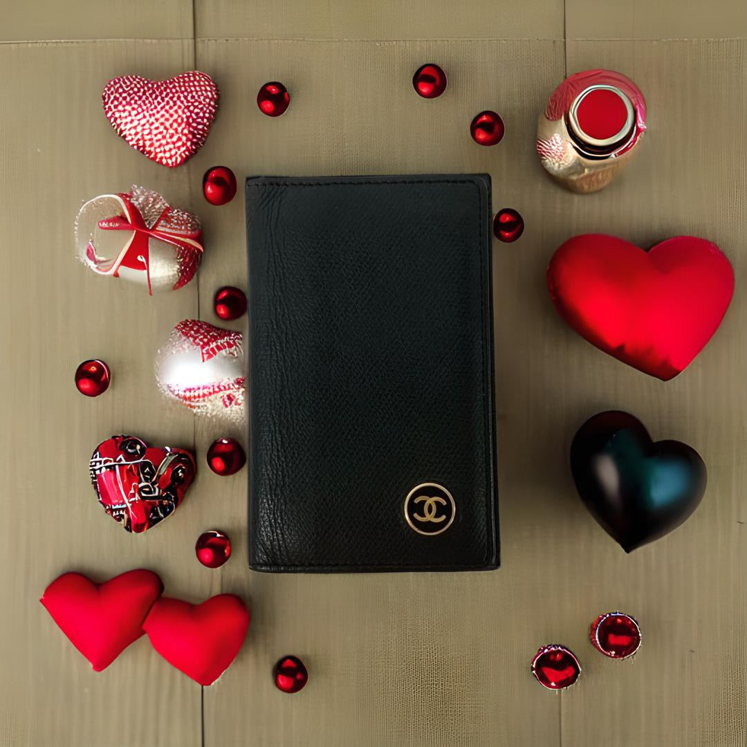 Chanel CC Button Bi-Fold Card Case Leather – erato